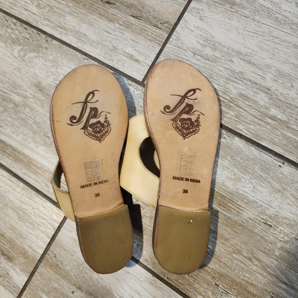 NIB Free People - Sant Antoni Slide in Popcorn Sz 8 - Picture 3 of 7